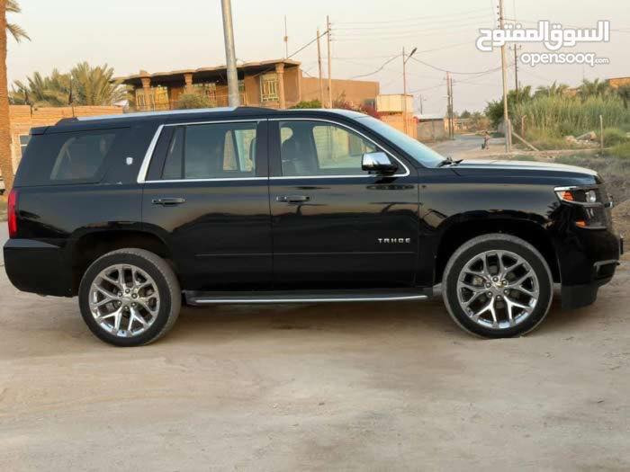 تاهو خليجي فول مواصفات 1/1 برايمر 2018
سياره مكفوله كفاله عامله ما عده بارد بسيط 
كلش 

سياره جاهزه من كلشي فول مواصفات

ماشيه 100 الف قابل للزياده 

مكان السياره بصره 

السعر المطاوب 390 وبي مجال بسيط  

رقم الهاتف :***********
