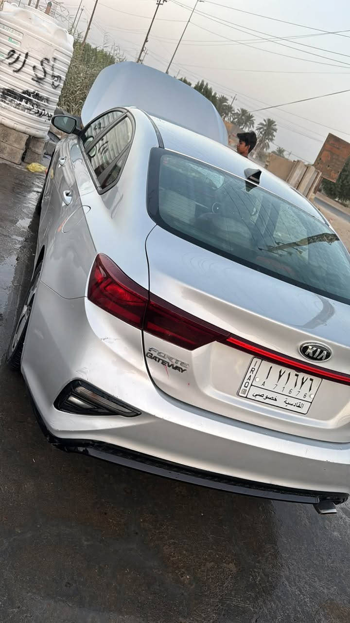 السلام عليكم ورحمة الله وبركاته اخوان الطيبين كيا فورتي للبيع موديل 2021
مكينه 2000 دوش 
كير AT محور مع ضمان سنه 
مواصفات نص فوال 
تحديد مسار 
رادار امامي 
شاشه كبيره 
حساس اطارات 
حساس مقود 
توقف ذاتي 
ثلاث انضمه للقياده 
قياده ذاتيه 
تحكمات جهتين 
اخواني كل التفاصيل بالمنشور السيارة مكان الديوانية معوقين  وكالة مضمونه مكلف بالنشر ***********
