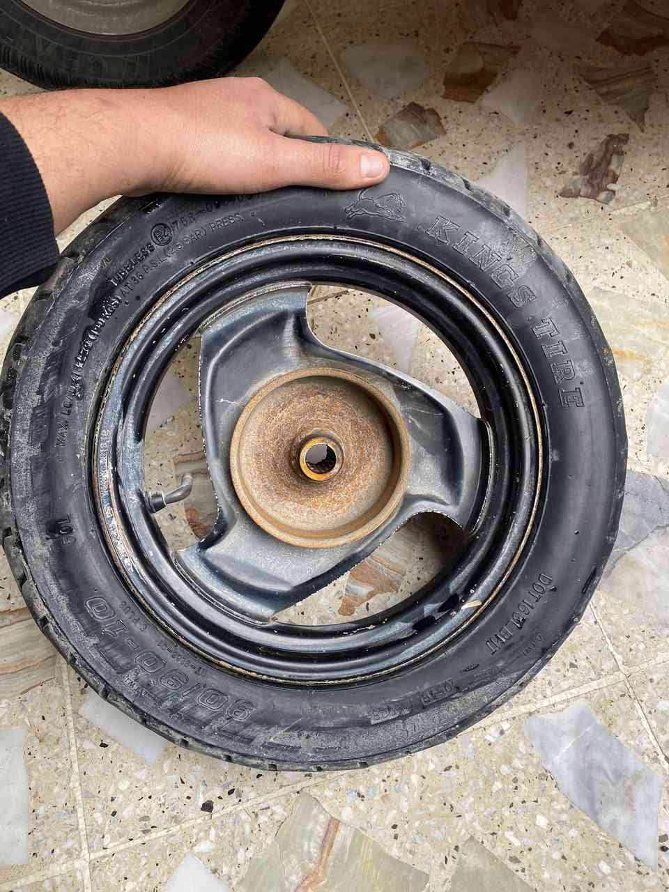 السلام عليكم شباب ويل ماكس عدله بلاديات هنه وتايراتهن مكاني بلديات ***********
