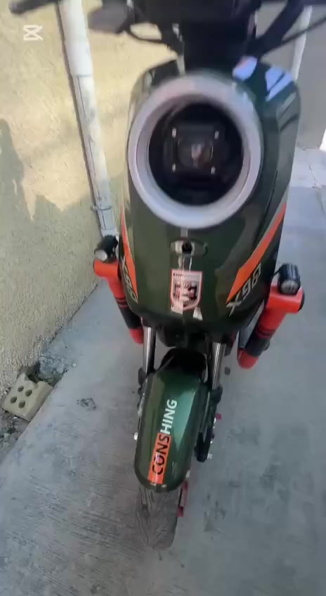 السلام عليكم دراجة شحن للبيع
دراجة فول مواصفات
دبل امامي دهن من شركة ساو العالمية و دبل الخلفي غاز رياضي بريكات امامي خلفي دسكات رياضي
ويالة امامي وخلفي رياضي تاير ٣٠٠ على ١٠ بطاريات ٥ الدبل الكبار حجم ٢٥ امبير ٦٠ فولت و ملف ٢٠٠٠ اقوة ملف بال X900 يتحمل أوزان عالية و سرعة عالية و مسافات بعيدة 
العقل الجبير يتحمل ٦ بطاريات دراجة السرعة ٧٠ تقطع مسافة أكثر من ٤٥ كيلو
دراجة تكدر تربطهة على التليفون تكوم تتحكم بيهة من التليفون
بيهة ٤ سرع و مثبت سرعة و نظام R الرجوع
و بيهة ٢ درع و لايت٢ زنون و لايت Led انارات
دراجة فول فول مواصفات السعر ٤٢٥ و بيهة مجال
للأستفسار الأتصال على الرقم ***********
