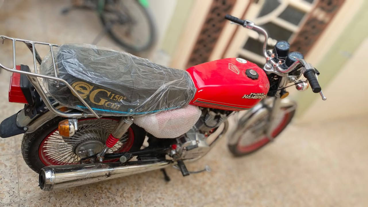 سلام عليكم دراجه 4كير نامه برو غطاس
موديل 23 اوراقه كامله الدراجه بعده بل جيس السعر م


**إذا كنت صاحب هذا الإعلان وتريد حذفه لأي سبب، رجاءا أرسل رسالة إلى الدعم الفني**