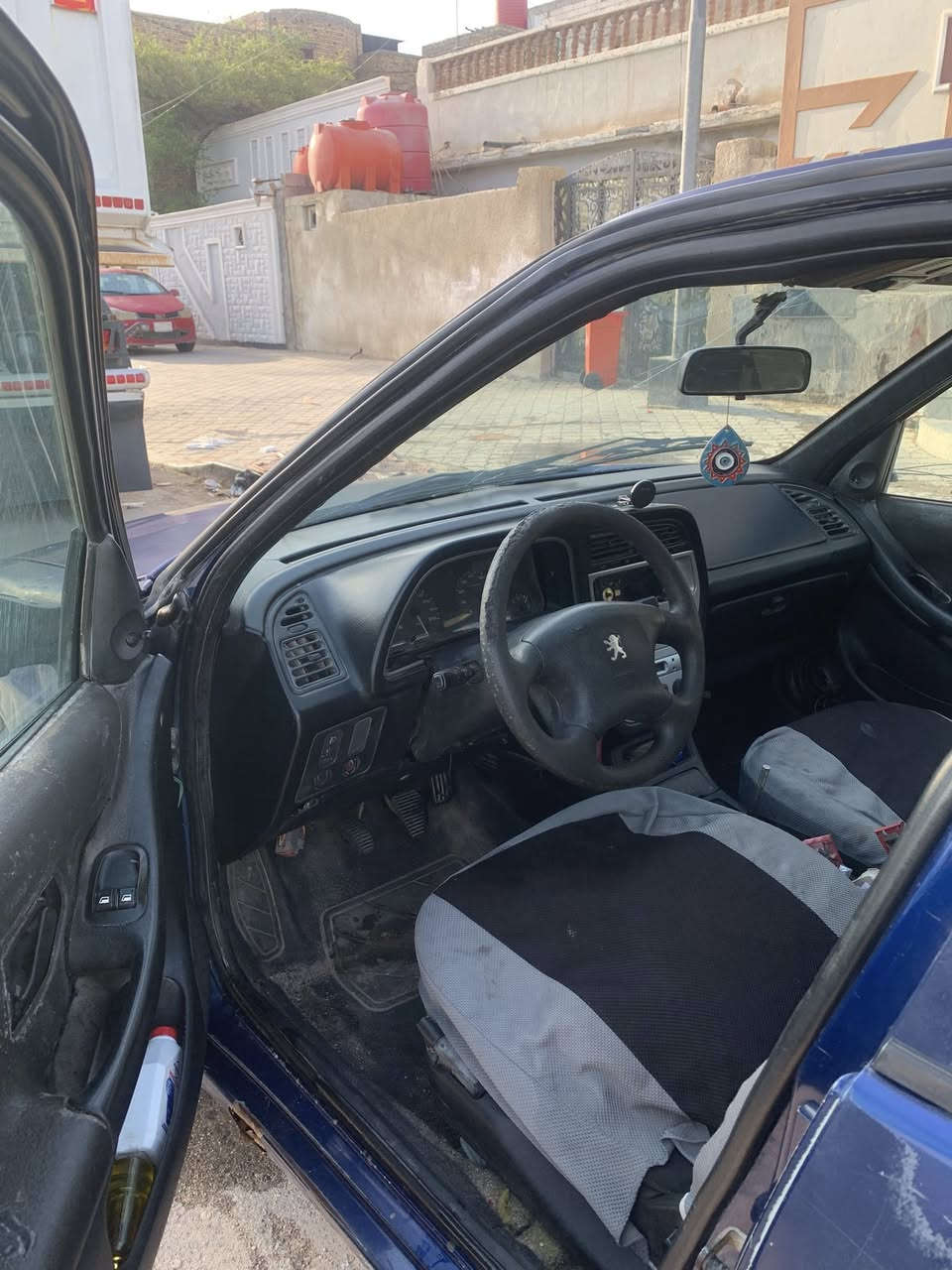 بيجو فرنسي للبيع بالبصرة كير محرك كهربائيات تبريد كفاله البدي شوفة عينك معاملة تجديد كامله بس تدفع غرامات راعيها موجود انطيك رقمة ابغداد تروحلة يومين ماتطول السيارة رايدها ب25 وبيها مجال بسيط العنوان البصرة حي العسكري ***********
