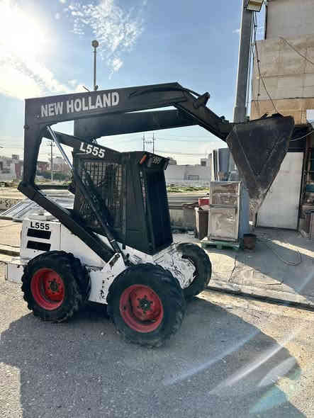 بوب كات ( نيو هولند)
1995
نضيف جدا
بمب جديد غير مستعمل
محرك 4 بستم كابوتا بشرط
كامل بدون اي نقص
مكاتبه بدون منفيست
المكان اربيل
السعر 60 ورقه
***********
