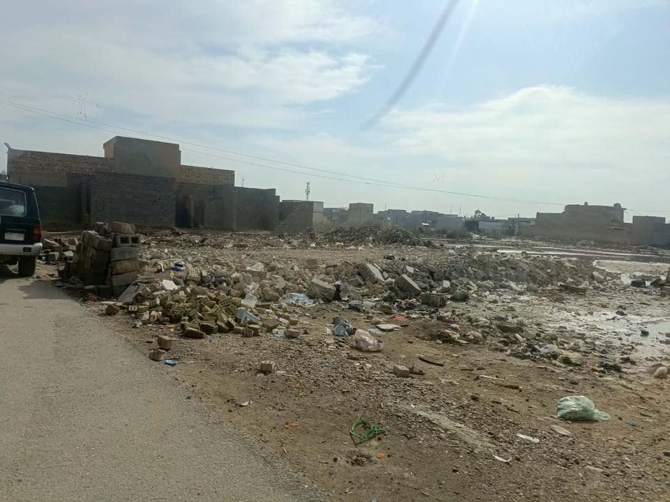 السلام عليكم 
قطعه ارض للبيع العنوان الحميديه شارع سيد عوده 
خلف السوق الثاني 
المساحه 200م. الواجه 10 النزال 20
السعر 22
رقم الموبايل ***********
