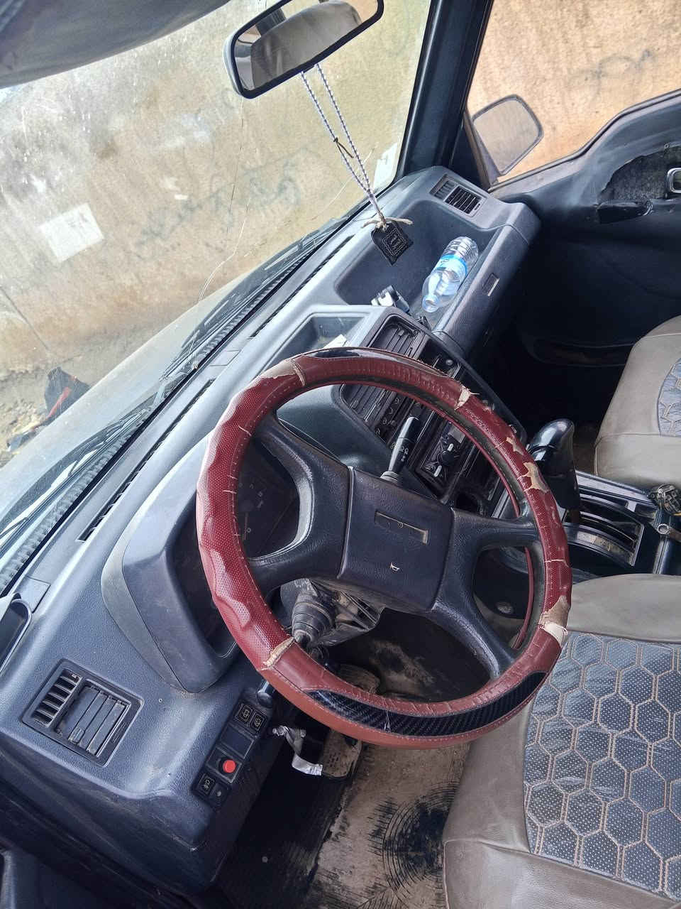 سازوكي 91 رقم ديالى مكينة بلادية كير ونجي كهربائيات شغاله لايتات اشارات جام مكاني ناصرية السعر 32 بيها مجال بسيط


**إذا كنت صاحب هذا الإعلان وتريد حذفه لأي سبب، رجاءا أرسل رسالة إلى الدعم الفني**