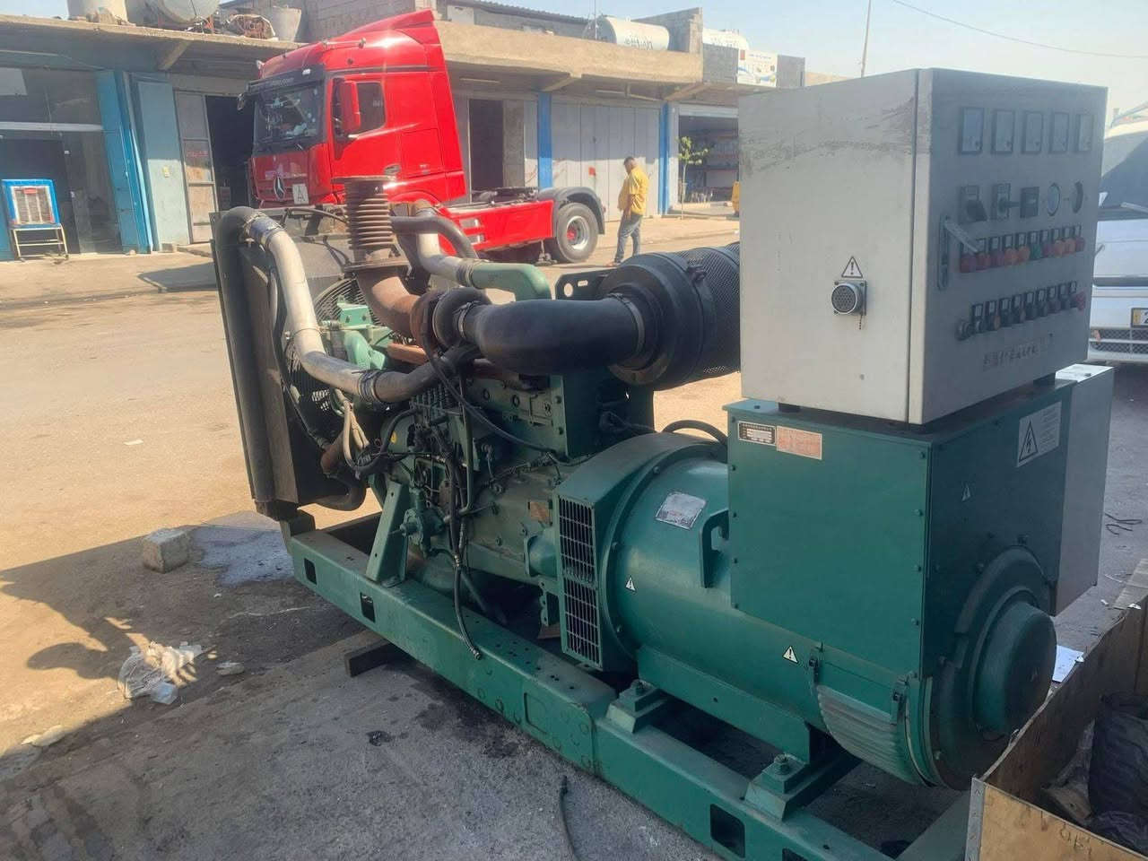 سلام عليكم مولده فالفو D10 بمب نوزل جديده 500 ساعه مشتغله شرط حمل =400 كيفي  العنوان اربيل صناعه شماليه يوجد توصيل جميع المحافظات 🚛🚛 *********** واتساب
