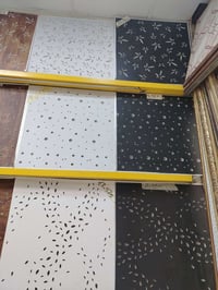 عمل وبيع جمله ومفرد كافه أنواع الديكور واصباغ ورق جدران سقف ثانوي تغلي...