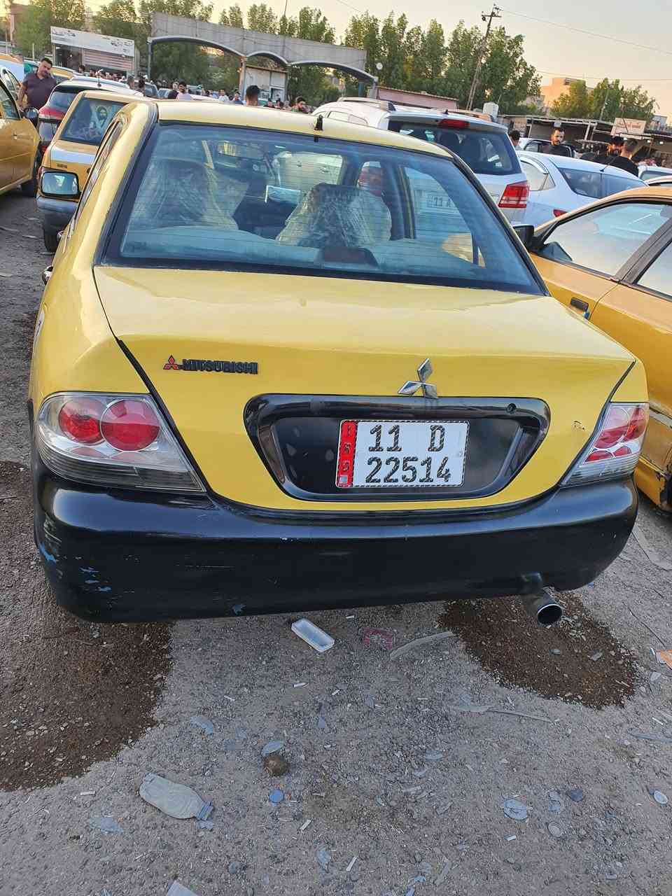 السلام وعليكم 
لانسر مديل 2010 حره 
حادثها جاملغ الأيمن 
مكينه 1600 كير عادي 
السعر 56$ وبيها مجال 
***********
