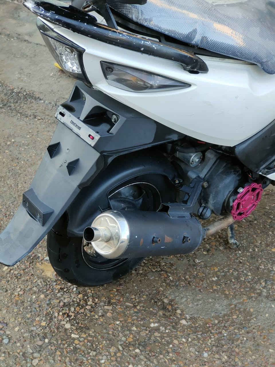 السلام عليكم ماكس مضلع للبيع الدراجة نوزل مكينة بلادية كهربائيات كلهة شغالة برغي ما مفتوح بيها جيب فيتر وفحص العنوان بغداد البياع للاستفسار والاتصال على هاذ الرقم (***********)
