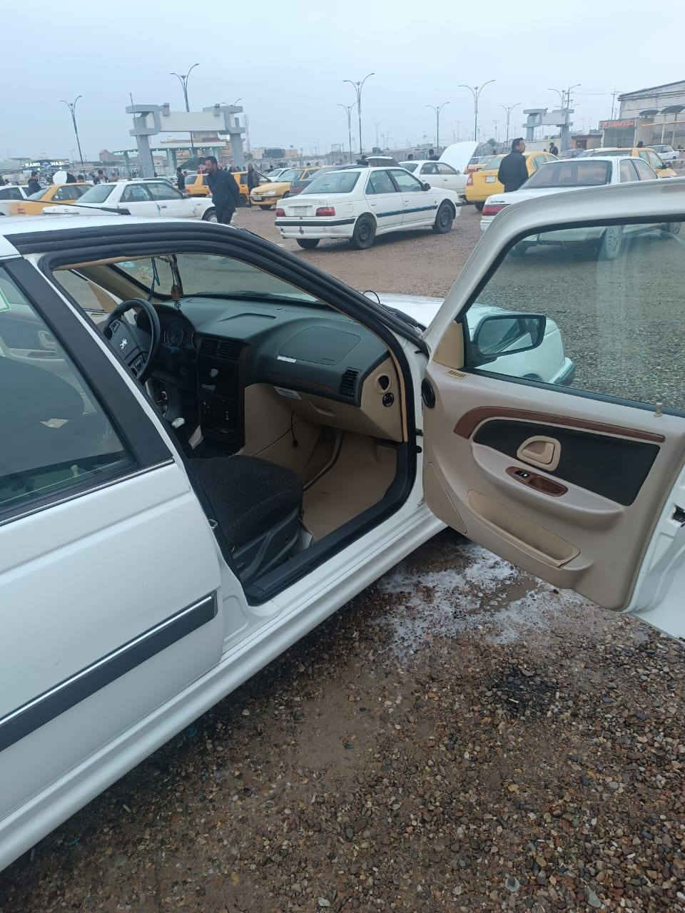 سلام عليكم ورحمه الله وبركاته بيجو بارص موديل 2022 اقصاد رقم بغداد سيارة مكفولة حدادية خير من الله تبريد فول عنوان السيارة بصرة الجمهورية رقم الهاتف *********** السعر 70وبيهة مجال بسيط مستعجل على البيعة السيارة نصبة والتسديد استقطاع الكتروني مكلف في النشر
