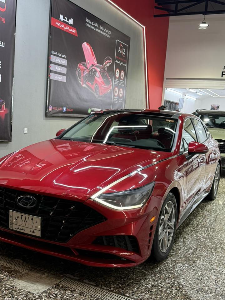 السلام عليكم 
سوناتا موديل 2021
فول مواصفات 
بانوراما 
كشنات كهرباء 
جلد 
ويل كب 
رادار
بصمه 
 خلفي اماميLED
محرك 2.5 GDI
رقم بغداد باسمي 
للاستفسار 
***********
العنوان النجف
ماشيه 97الف كيلو 
السعر 135$
