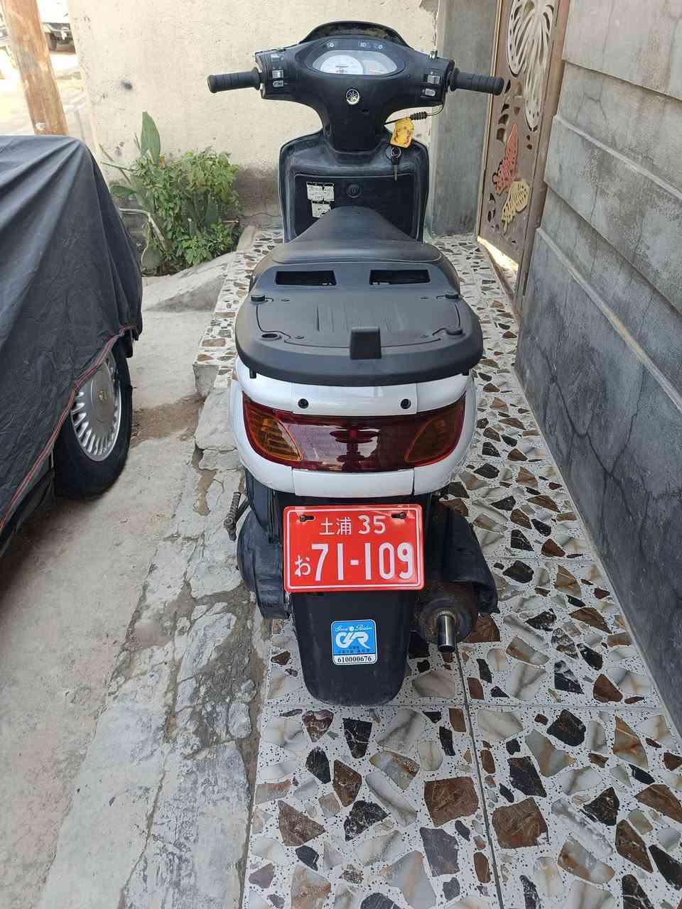 فراشه صالنصه صجميه كاتم
 فحل حاويه محرك  شرط مامفتوح نضيفة سلف هندر كهربائيات كله شغال  550 بيهه مجال  *********** مكاني نجف
