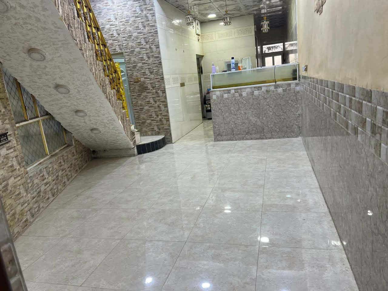 💢السلام عليكم 

☘️اصبحنا بصباحك يأاامير المؤمنين 

🏦دار سكـــــــــــــن للبيع طابوو صرف 

📍العنوان:- حي الزيتون شارع القوس قرب ارز لبنان

📏المساحه:- 100م بناء حديث كونكريت طابق ونص 

☘️محتوياته:- 

✅غرفتين نوم 

✅صالتين 

✅مطبخ 

✅مطبخ 

✅استقبال 

✅صحيات داخليه 

✅صحيات خارجيه 

✅طارمه صغيره... استاره...

🏦الدار مطلوب... لصندوق الاسكان 18 مليون 

🔸لمعرفة السعر المطلوب باليد علق ب ياعلي مدد
ـــــــــــــــــــــــــــــــــــــــــ.... ـــــــــــــــــــــــــــــــــــــ
#للاستفسار اكثر:-خاص او اتصال

#هاتف:- ***********

#هاتف:- ***********

#مراجعـــــــة مكتب دبي للعقار والمقاولات العامه 

#عنوان المكتب سايدين الجمهوري مقابل مدرسة القدس
