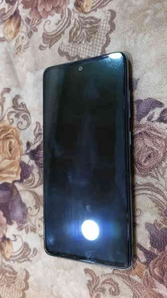 سلام عليكم
A 52s

ما مفتوح  شرط ضمان

نضافه فول

ذاكره 256

((دبل سيمكرت))za

السعر150 بي مجال قليل 

العنوان موصل

خاص مفتوح وا اتصاله***********
