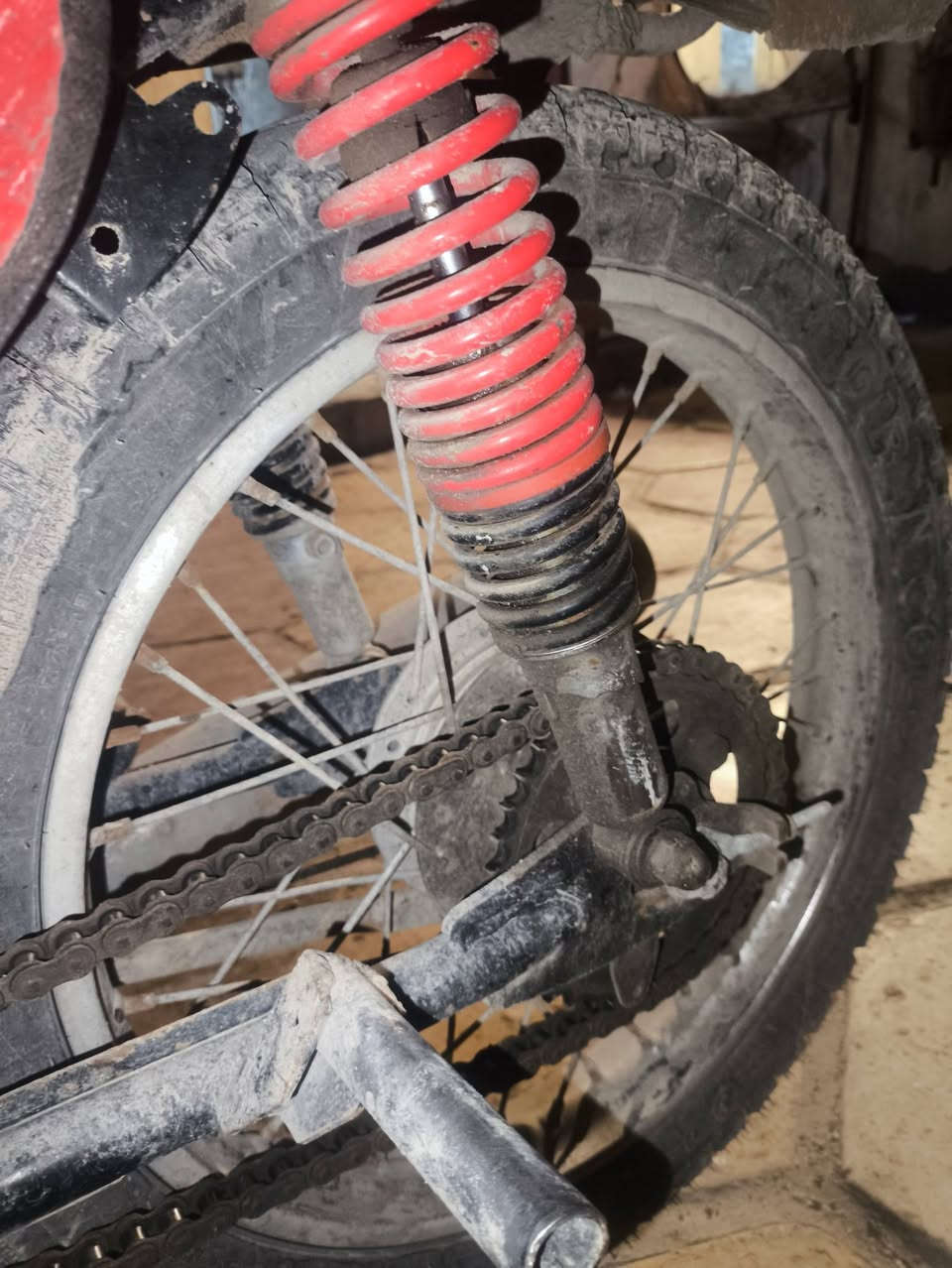 دراجه للبيع كلك مكفوله من السرقه 

وهاي نضافته   بس يحتاجله غسل

السعر ٣٥٠ وبيه مجال 

والشراي يدلل


**إذا كنت صاحب هذا الإعلان وتريد حذفه لأي سبب، رجاءا أرسل رسالة إلى الدعم الفني**