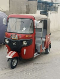 تكتك للبيع   مكان بغداد مدينه الصدر   تكتك حلوه گبل لشارع ما ناقصهة شي...