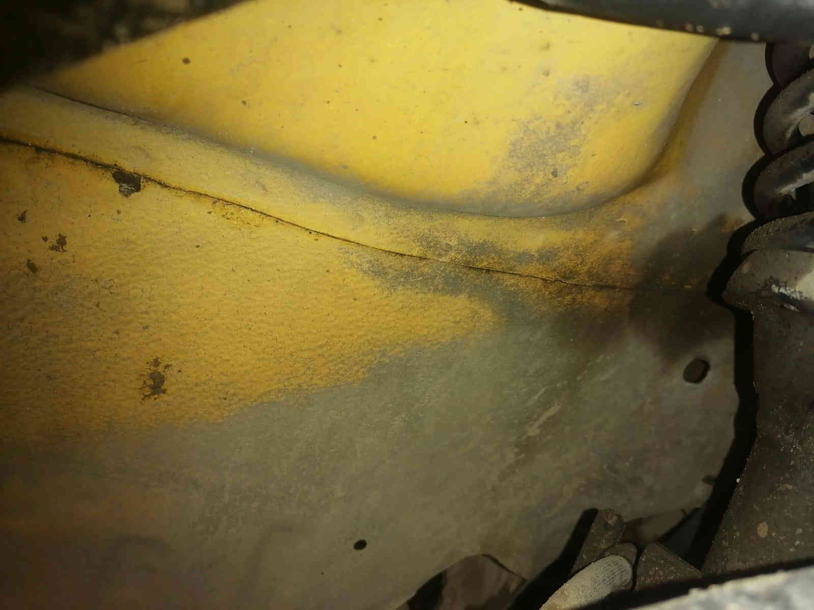 السلام عليكم للبيع سايبه 2011
مكينه وكير بل جيس شواصي نضيفات لا فطر ولا لحيم
السياره حلوه ونضيفه  ويحتاجله ترتيب لا ضربه ولا شي
السعر 23وبيه مجال العنوان بغداد الشعب رقم الهاتف *********** بي واتساب
