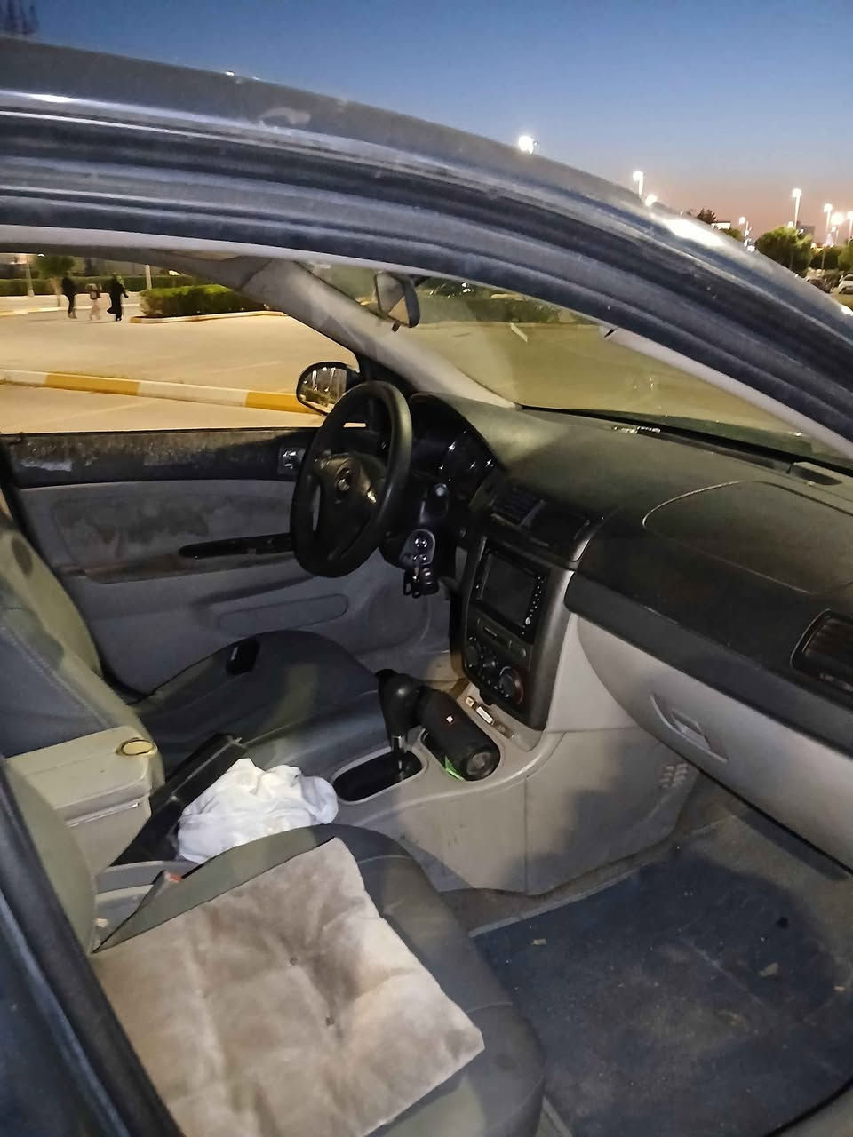 السلام عليكم شوفرليت كوبلت 2008 سياره بلاديه ماكينه كير مكوفوللت  باتري جديد سيار بلاديه مكاني أربيل رقم انجليزي أربيل هذا رقمي  *********** 
 سعر 51 بيع مجال بسيط أربيل, العراق
