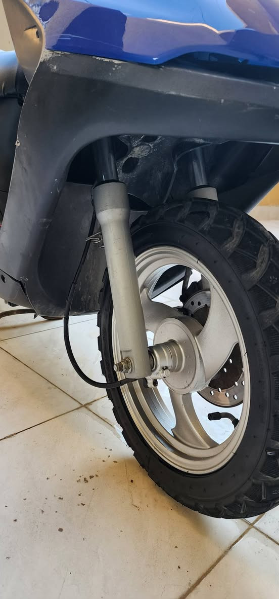 للبيع سبيسي ماليزي ستعمال شخصي
دراجه خير من الله كلشي شغال بيه وعلى وضع الشركه 
ما ناقصها برغي السعر خابر راعيه وبخدمتكم 
*********** بكانها كوت
