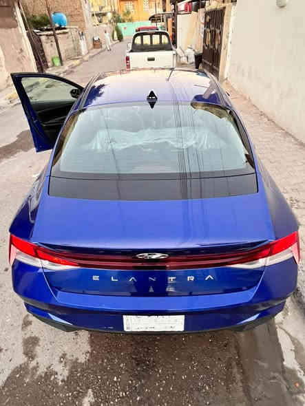 النترا 22 blu
‏لون مميز جويتي 
‏محرك ٢٠٠٠ دوش 
‏كير At
‏حادثها فقط بنيد بدون إرباك وصور الحادث مرفق 
‏فول مواصفات عدا الجلد والفتحه 
‏بصمه تشغيل وأبواب وصندوق ذكي 
‏ترحيب عند الاقتراب 
‏شاشه ديجيتال متصله تدعم نظام كار بلي واندرويد اوتو 
‏شاحن واير ليس 
‏تدفئه كشنات 
‏ويل كب 
‏تبريد شاشه منفصل 
‏رادارات جانبيه خلفيه اماميه 
‏نقاط عمياء وتنبيه 
‏صندوق ذكي 
‏اوتو هولد 
‏سايد بريك بصمه 
‏مانع انزلاق 
‏وباقي المواصفات 
‏نقص رادار امامي من امريكا وكامره بيها خلل مصنعي 
‏رقم بغداد معوقين 
‏معوقها ساكن بغداد سليم يشتغل عماله عوقه حول بعينه 
‏ويسوي وكاله عامه ام الصوره والباركود
‏
‏سعرها ١٤٧ وبيها مجال بسيط 
‏للتواصل ***********
‏
