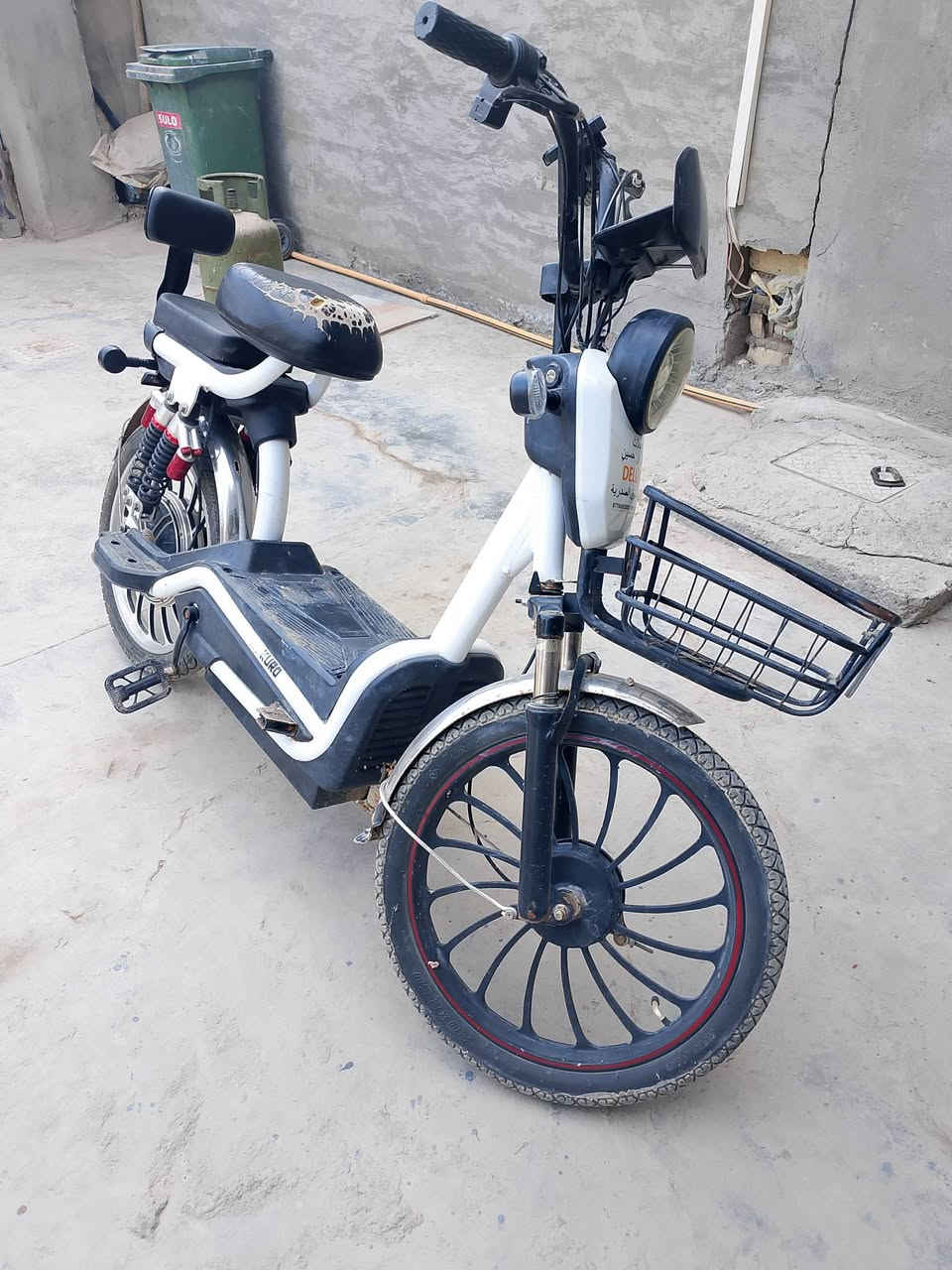 السلام عليكم درجه شحن موديل 2025 بطاريات نظيفات 5 اشاير كلوبات كله شغل بيه نقوصات بصيطه مكاني بغداد ابو  غريب يم  جسر الزيتون السعر 250 وبيها مجال بصيط ‏‪0787 337 4435‬‏
