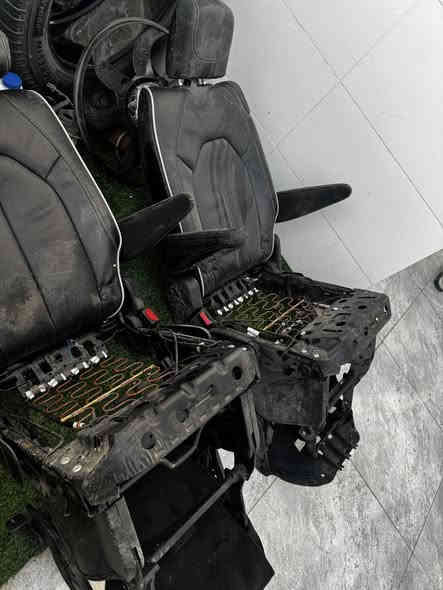 كشنات  الوسطيات مال باسفيكا ٢٠٢٣  فوول مواصفات ابو الماطور وبي هيتر تدفئه نقصهن بس المقعد السعر 200$ استفسار ع الواتساب ***********
