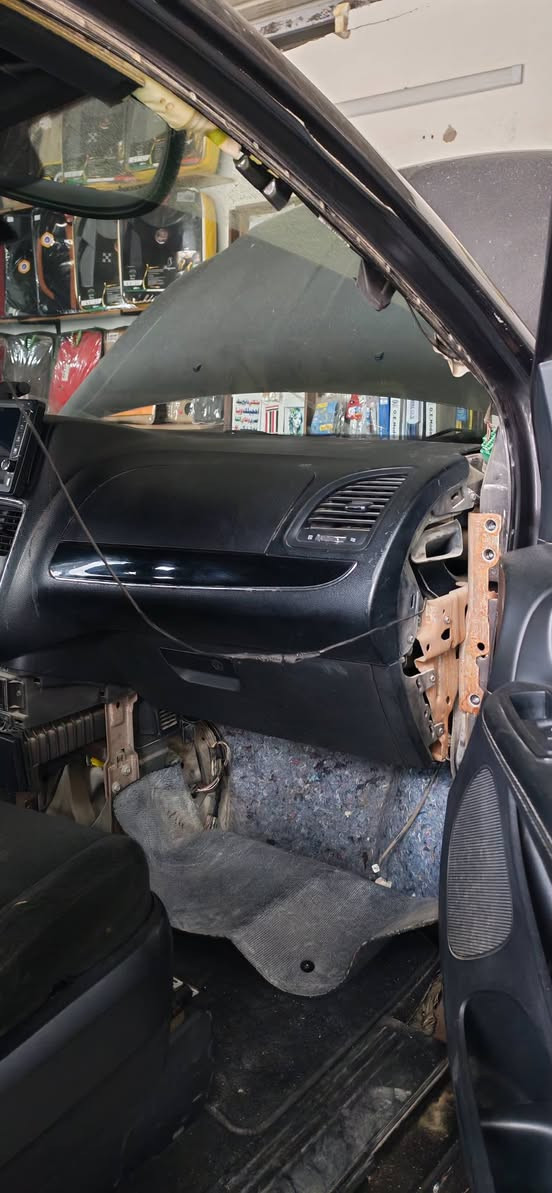 خدمات ياسر للتبريد السيارات 
شحن غاز - فتح دشبول- غسل فريز 
تنضيف منضومة التبريد 
عروض موسم لصيف
1. فتح دشبول+فريز+شحن غاز 134+تنضيف منضومة التبريد+فلتر تبريد معه  هديا غسل سياره وعطر(300 الف) 
2. شحن غاز 134 فقط 70 الف
3.شحن غاز 1234فقط 140 الف

سياره ما يستلمها صحابها إذا مو راضي مصداقيه 
شغله 
العنوان بسماية مقابل بوابه B خلف شركة الوسيط مجاور محطة المنتظر 
https://www.facebook.com/share/14HSXLSobFn/

***********
