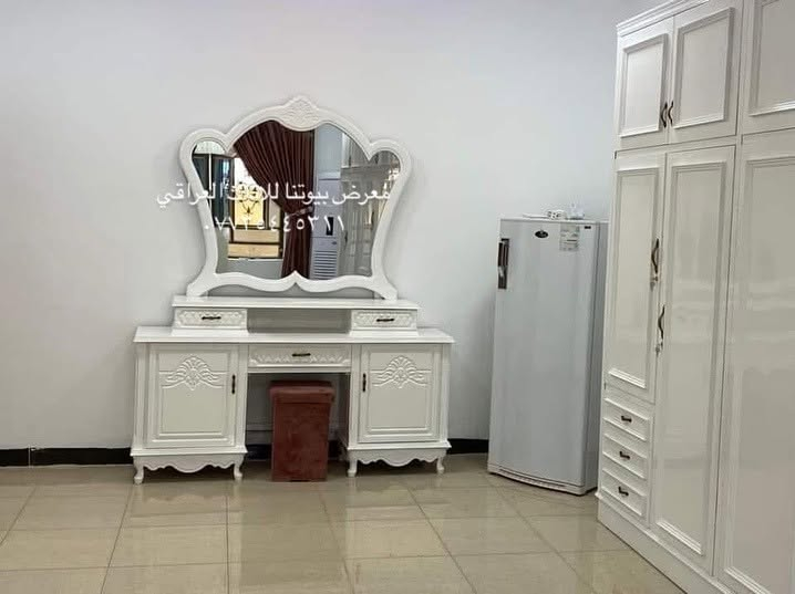 مجموعه من تصاميم الخاصه بمعرضنا شغل عراقي بموديلات عصريه حسب طلب الزبون الوجه سنديان والداخل صاج طبيعي ٥ ملم شغلنا حسب طلب غرف عرسان غرف شبابية غرف اطفال للحجز والاستفسار  اتصل *********** واتساب او مراسلة الصفحة بغداد الدورة نهاية شارع الصحة مجاور كلية كلكامش الاهلية
