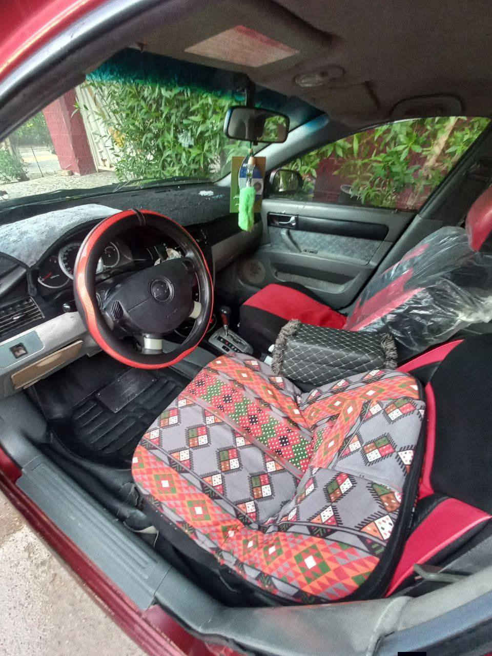 السلام عليكم
اوبترا موديل 2004
سنويه بسمي اني صاحبه 
2028 
رقم إنكليزي..بغداد.
مكان الشعب شارع الصحه 
***********
مكينه حلوه وناعمه ونظيفه 
.كير وتوماتيك نظيف كلش
.مبدل جاملغ الأيسر الي يم سائق ...
مصبوغة حزام...
.
سعر 55 وبيه مجال بسيط
