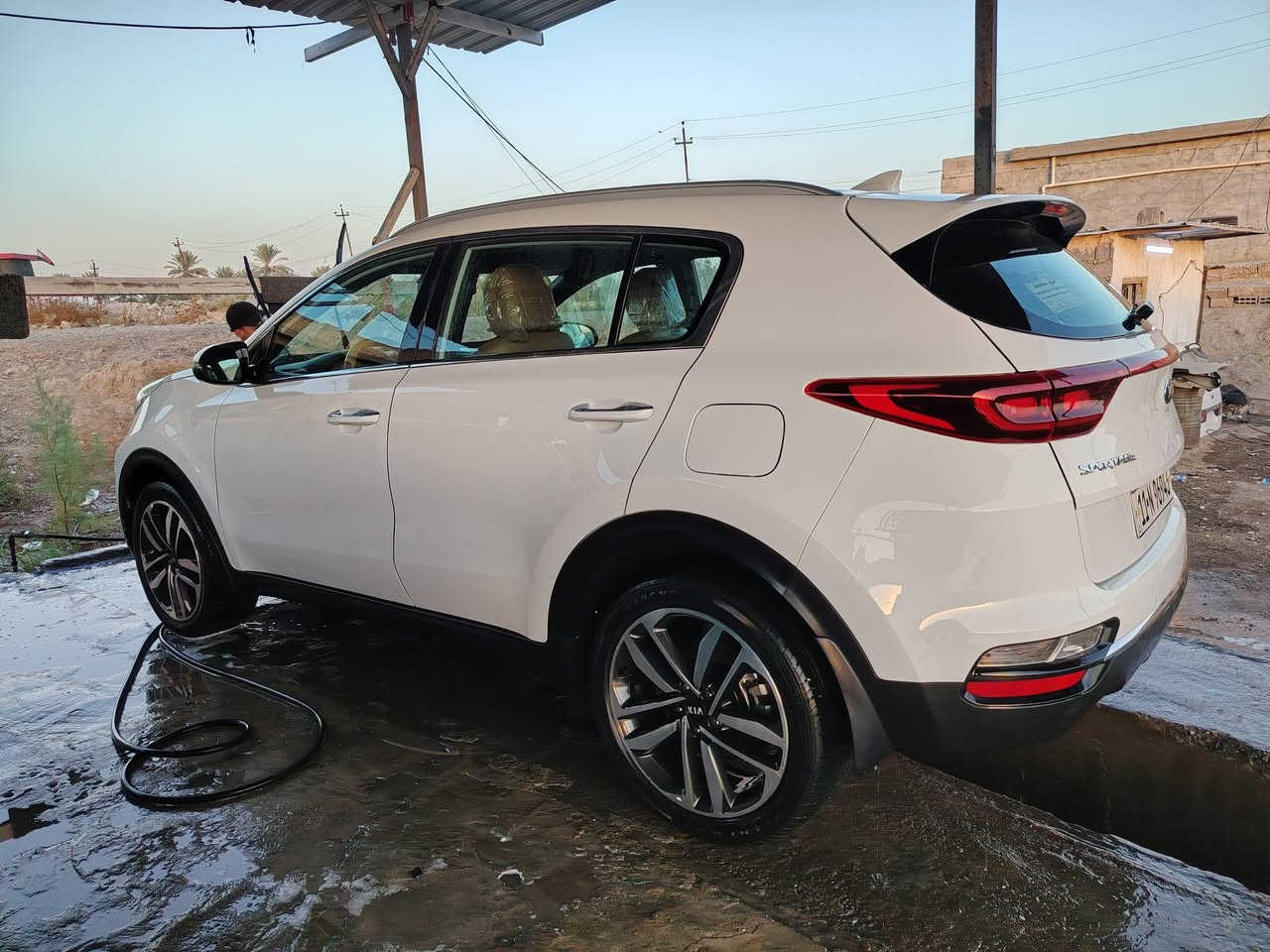 سبورتج خليجيه موديل 20 مال شركه اسويجات 2 وكتلوكات ماشيه 83 وسعر 195 قفل مكان سياره تاجي *********** و *********** بي واساب
