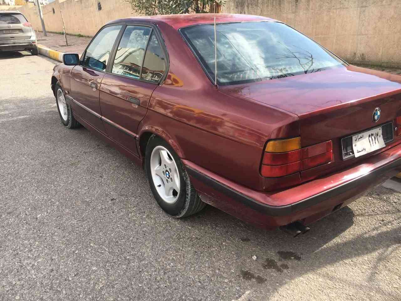 سڵاو بیئێم مۆدێل 1994
ئاڕمی کۆنی هەولێر 
تەبرید و جام کارەبا 
بەشەرتی گێڕ و مەکینە و تەبرید و ئاڕم و ئەوەلیات 
شوێن سلێمانی 
ڕەقەمی خاوەنی ***********
سعری ۲٤ کەمێ معامەلە.

