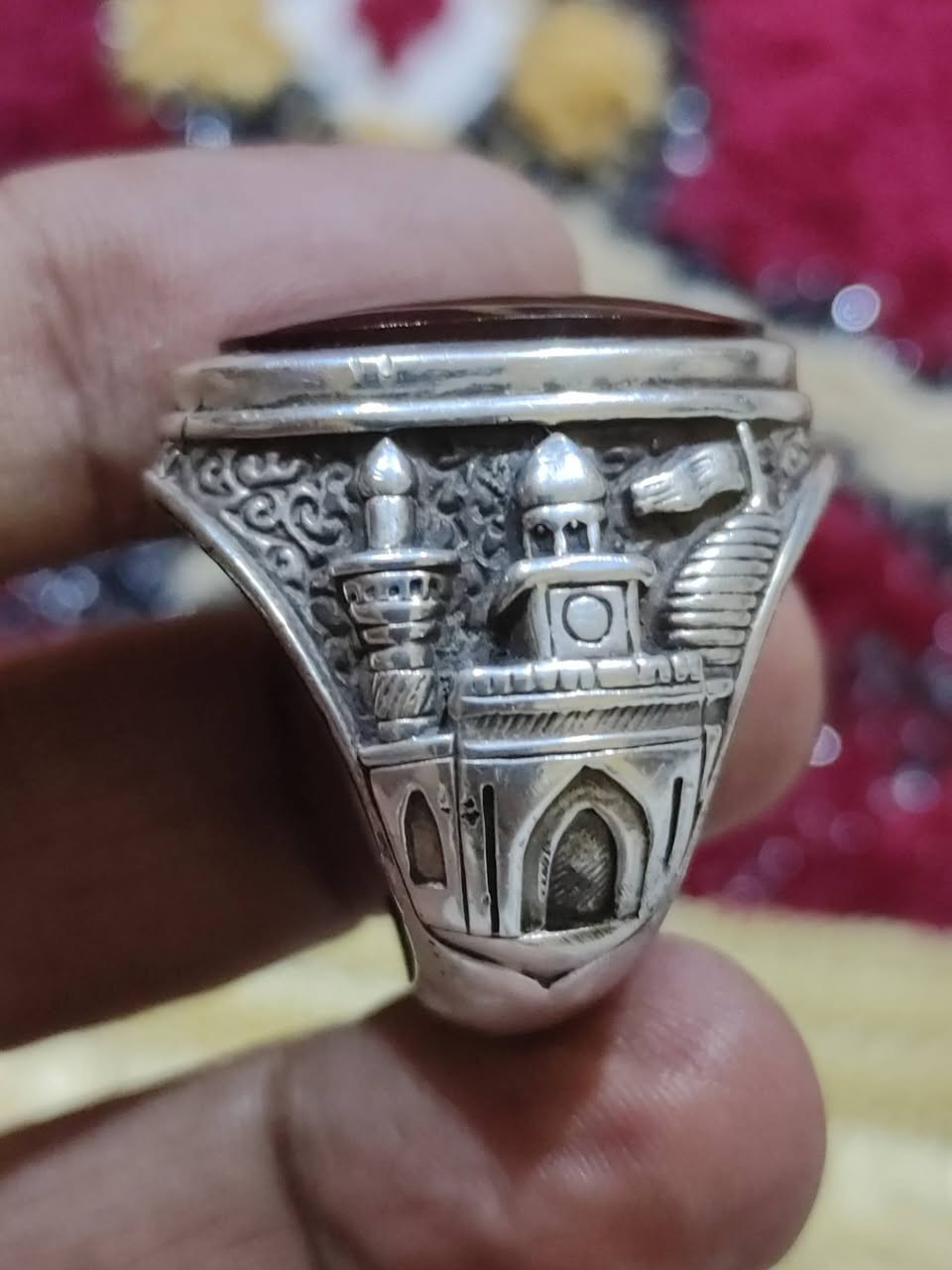 كرزيه صياغه يدويه ثقيله نحت بارز
قياس الخاتم 28 السعر 200


**إذا كنت صاحب هذا الإعلان وتريد حذفه لأي سبب، رجاءا أرسل رسالة إلى الدعم الفني**
