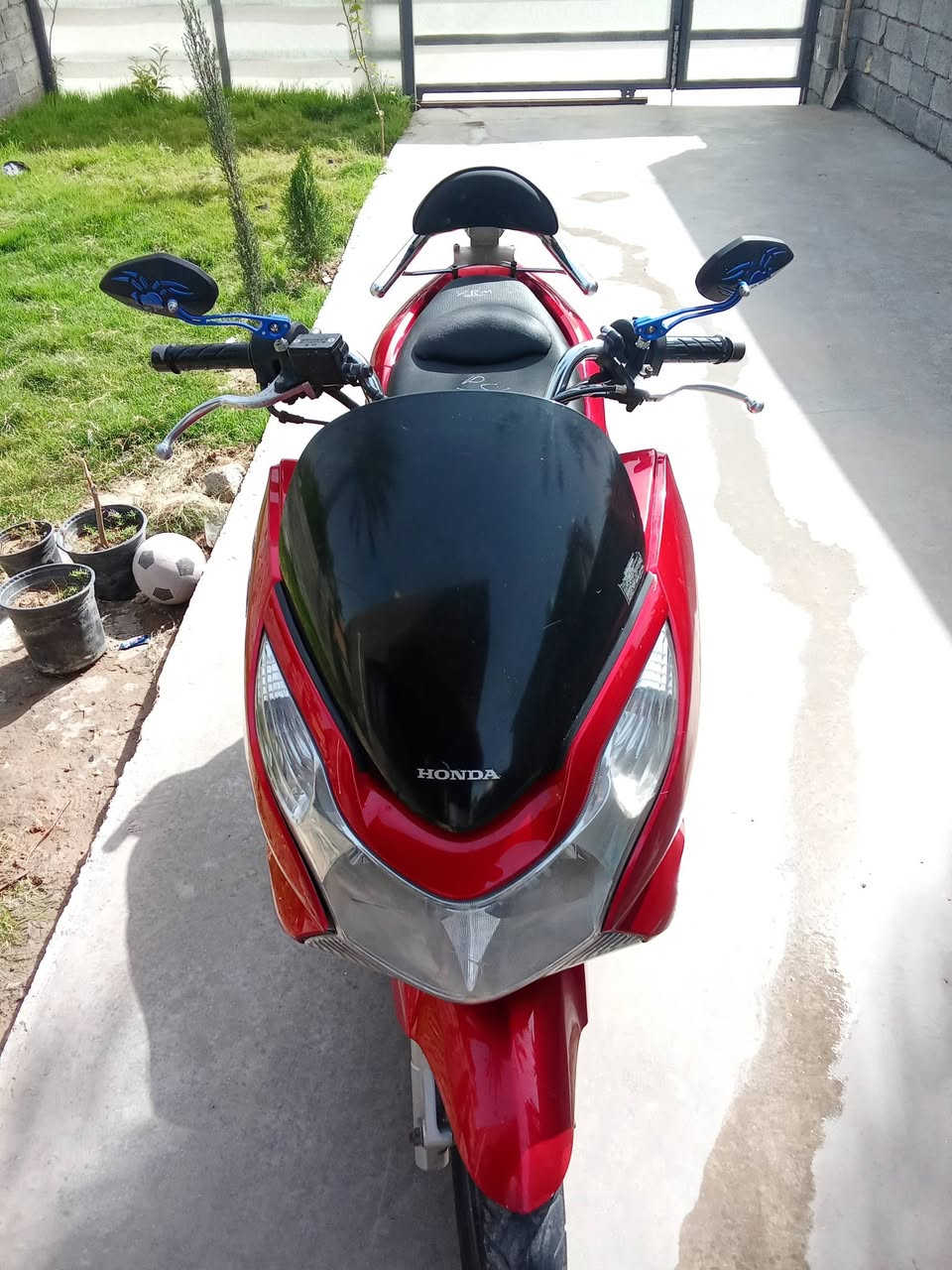 السلام عليكم دراجه بي سي اكس موديل 16 جيل اولمكينه150 دهن اصلي بانزين محسن فلتر جديد كلجات خلفي امامي جديد البارحه بدلتهن دراجه ممفتوحه بلاديه كفرات كهربائيات كامله حساس ازدحام حساس ستاند كلشي يشتغل لمن اكبس تحمه يشتغل كلوب عندي كلولي راديتر فقط اني ابيع ع وضعها بمليون اذا تريد تسويها اني عايفلك 300 الف لتصليح لان سعره واحد و400 مكاني دوره البعيثه أو مراوس ‏ ‏‪
‏‪+964 786 997 9190‬‏‬‏


**إذا كنت صاحب هذا الإعلان وتريد حذفه لأي سبب، رجاءا أرسل رسالة إلى الدعم الفني**