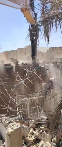 هدم وتفليش • بس المواد • ديالى