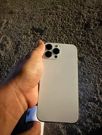 13 برو ماكس ذاكره 256 بطاريه 91 مبدله تفصيخ مبدل شاشه وكمره وفلاش لا ت...