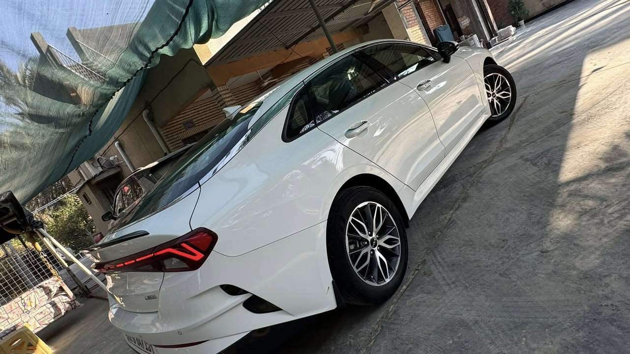 السلام عليكم
كي فايف k5 خليجي نم 2023 رقم اربيل ب اسمي

الكفاله // عامة من محرك كير صدر و صبغ
عدا رصعه وبارد حافه جاملغ موضح بالصور

مواصفات//فول  عدا البانوراما تشغيل عن بعد اشاير ترحيب جنطه ذكيه فتح عند الاقتراب سايد بريك بصمه حساسات خلفي امامي بك لايت لد كشن جلد كهرباء
محرك دوش 2000

((سيارة مغلفه ppf فقط البنيد وجاملغ الخلفي والامامي))

السيارة ماشيه 87 الف كيلو على ايدي

السعر (210)$مجال قليل

*********** واتس اب او ماسنجر
