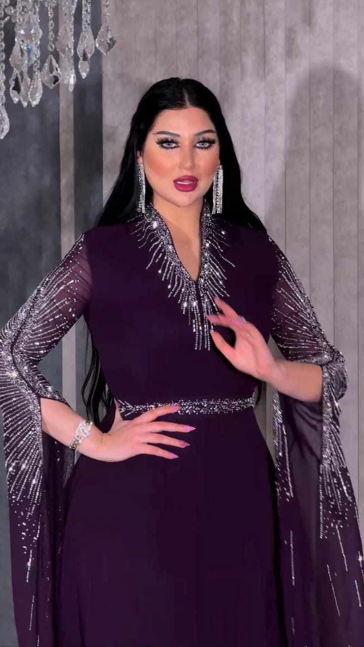 السلام عليكم فستاني جديد اخذتي اوت البارحه بس علمود الشرفة الشرعية لبستة نص ساعة قياس 40 لارج اخذته ب75 ابيعه ب50 مكاني بغداد ...لون احمر


**إذا كنت صاحب هذا الإعلان وتريد حذفه لأي سبب، رجاءا أرسل رسالة إلى الدعم الفني**