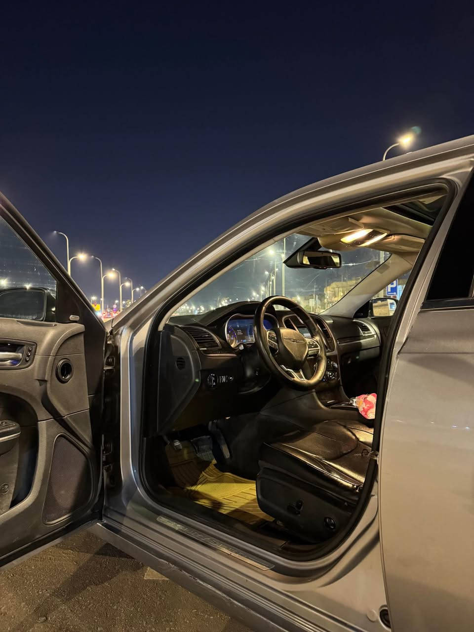 مكلف بالنشر اتصل ع الرقم 

السلام عليكم 
اوبامه2016C لون سلفري راقم إنكليزي بغداد بسمي تحويل فول مواصفات بنوراما فتحتين برده خلفيه كشنات جلد تدفئه وتبريد ستيرن كهربائي وتدفئة بي موصفات Cمعروفه حادثه من امريكه بس بنيد تبديل اصلي الباقي كفاله من تبديل الصبغ المحرك والكير قبل اسبوع مبدلهن سياره ماناقصه شي السعر210 وبيه مجال 
*********** البصرة, العراق
