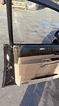 السلام عليكم .. الأصيلة للبيع فقط بدون مراوس .
موديل 2000 رقم سليمانية دولي جديد وسنوية جديدة لسنة ٢٩ محورة تحويرة ممتازة محرك ياباني  VVTI 3000 فيشتين شادلها مراوح شاهينه حاوية والكل تعرف قوتهن والكلچ البلادي مالتها موجود سيارة نظيفة جداً والصور والفيديوات گدامكم بصمة تشغيل عن بعد ... تبريد تدفئة تحكم كهرباء كل شي شغال بيها تايرات جدد السيارة وياها كم شغلة بالصندوگ شاشة ثانية بلادية بالكارتون بالاضافة الى درگة بلادية حاوية وياها وكم شغلة بعد .. السيارة مكانها نجف المركز السعر المطلوب ٦٠ مجالها بسيط تشوفها غالية ختولي تصعد اغاتها أن شاء الله ... للتواصل واتساب رقم الموبايل ***********
