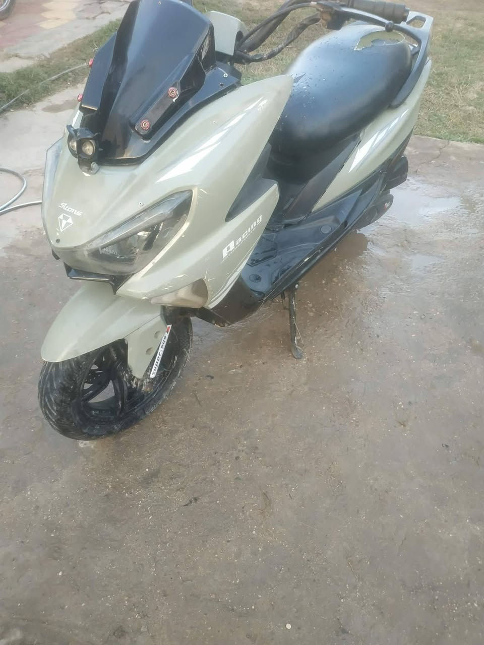 سترونك مكينه ماكس صيني مكينه مبدل بستم فقط ناعمه المكينه سلف نكره لايت عالي ناصي اشايركلهةشغاله سعرهة٢٢٥ مكاني حله ***********
