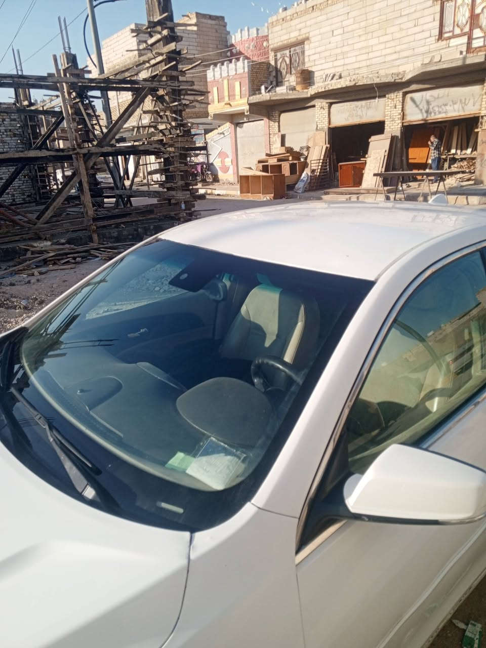 ماليبو مديل 2013
كيره بي مشكله بس نمره 3 رقم مثنى السعر 
65ورقه تره مطيح ال الكير 
رقم تلفون ***********
