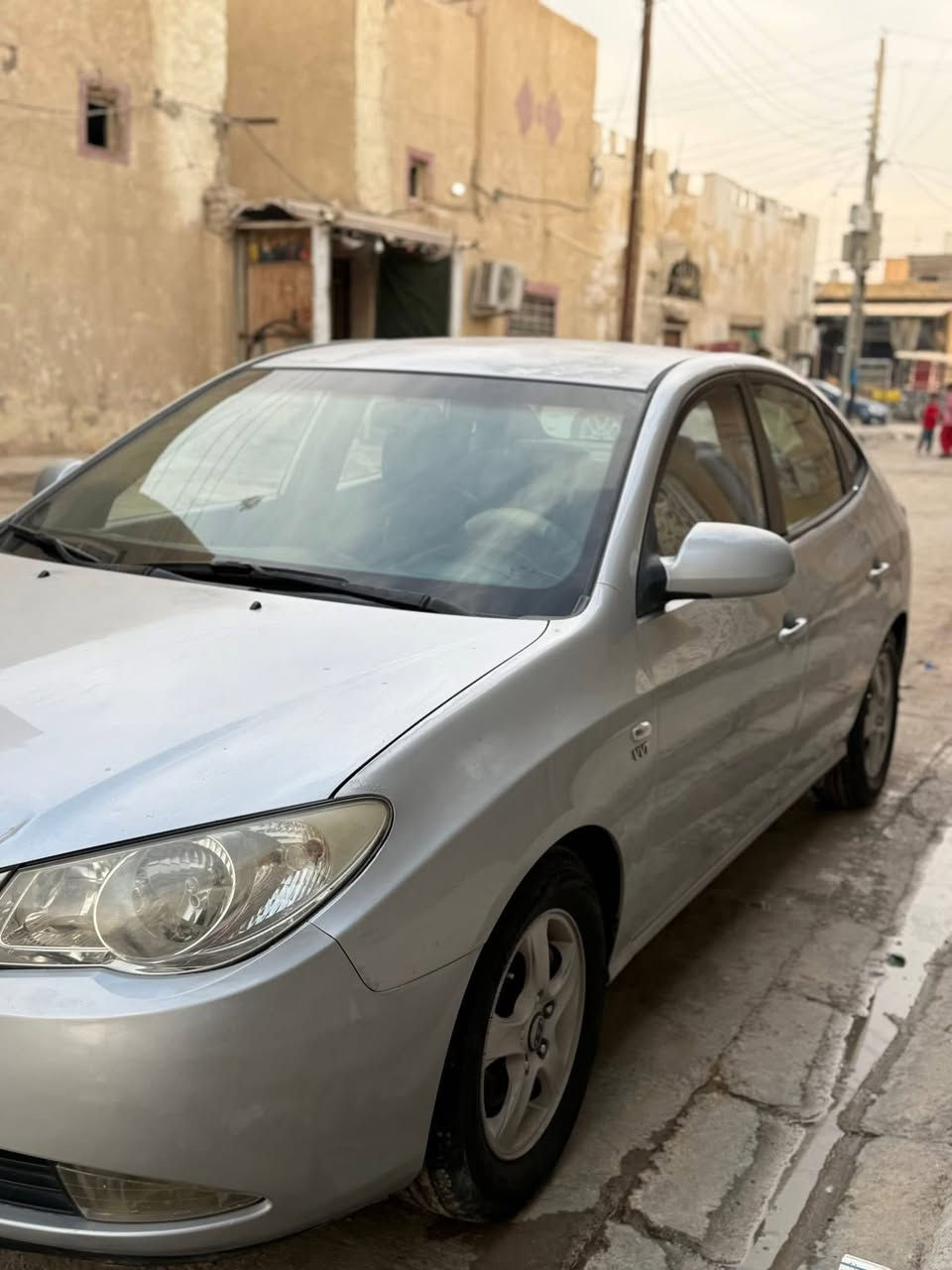 للبيع موديل 2009 خليجي رقم كربلاء بااسمنه سياره عدنه من سنه 2011لحد هذا اليوم 
سياره بيها صبغ محدد بلصور البقيه كله مكفول تكم مكفول بجم مكفول تبديل مكفول محرك كير حداديه صدر كهربائيات تخم تاير سياره  جاهزه لااخير حبايه
رجاء الشراي يتصل 
السعر 88 وبيها مجال 
المكان بابل /حله /مركز المدينه
***********
