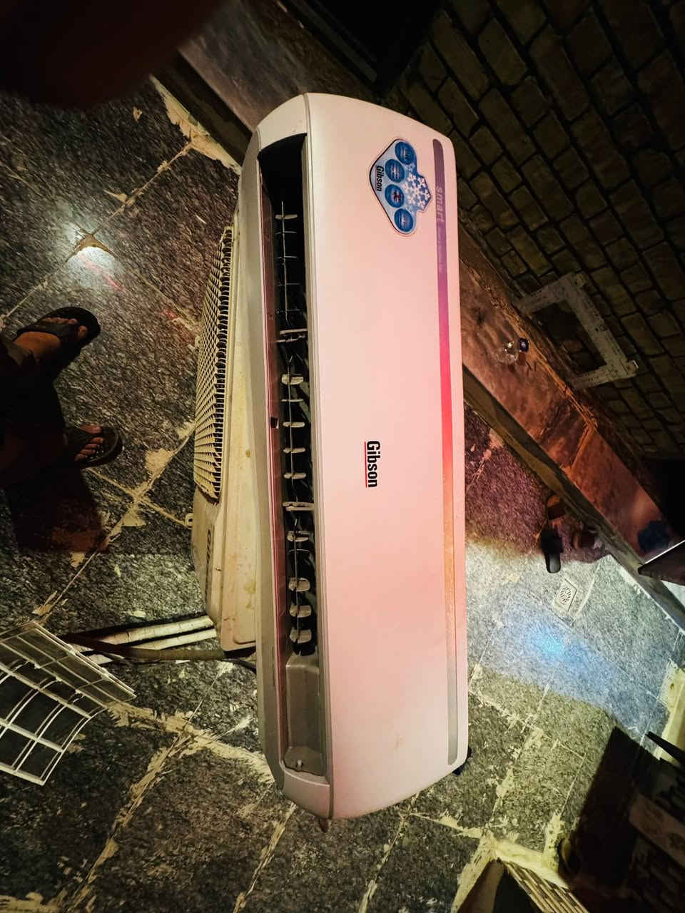 سبلت جبسون 2 طن للبيع  السعر 400
بغداد /الزعفرانية /***********
