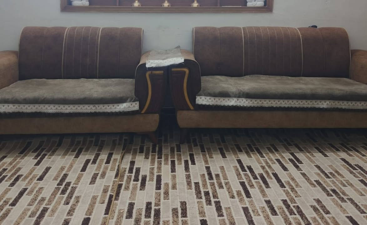 سلام عليكم تخم 10 مقاعد للبيع وثريات الكبيره عدد 2 وزغار عدد 3 للاستفسار خاص


**إذا كنت صاحب هذا الإعلان وتريد حذفه لأي سبب، رجاءا أرسل رسالة إلى الدعم الفني**