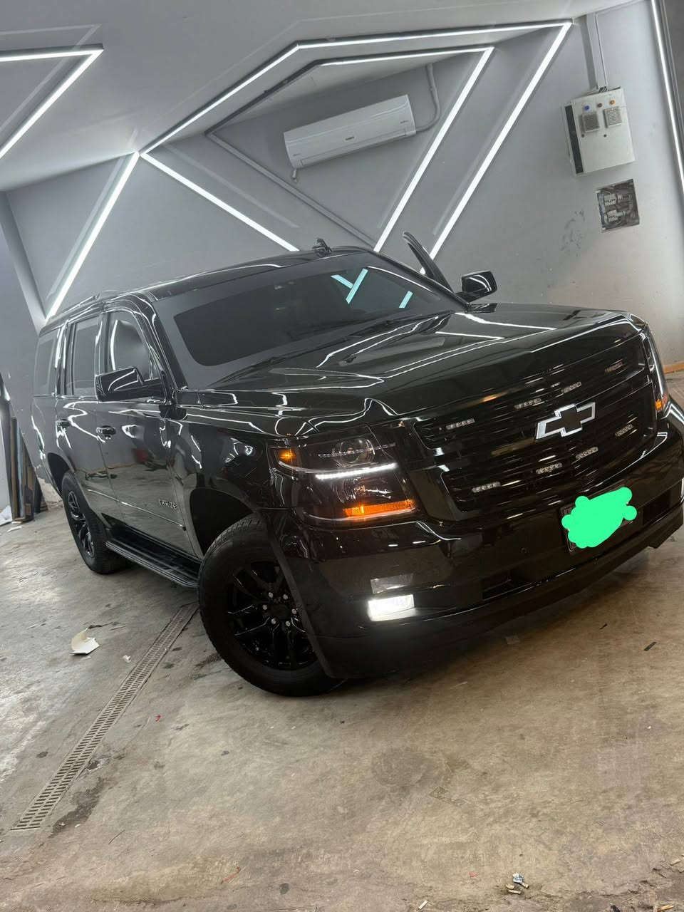 من بعد اذن الادمن الغالي للبيع تاهو موديل 2018 فول مواصفات  LTZ دخول جديد وسياحه عليهه ادامه كامله من عنايه وسيرفس عنوان بغداد ***********سعر180
