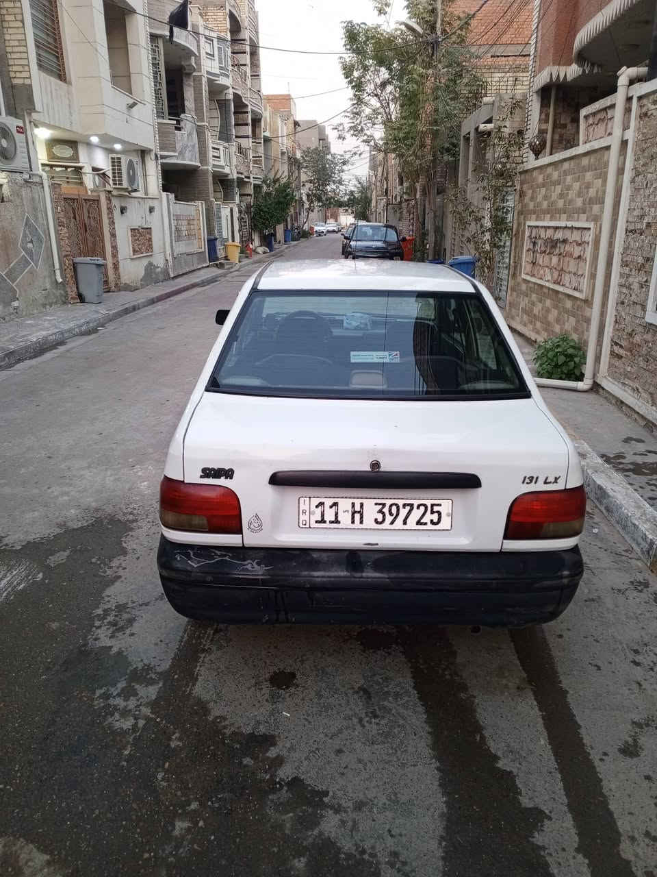 سلام عليكم من رخصه صاحب الكروب سايبه خصوصي موديل 2010 السياره خير من الله تخبل بس بيها طخطخه قليله تخم تايرات جديده السياره شوفت عينكم تخبل دشبول مالها حلو السعر اب 40 وبيها مجال للستفسار اكثر رقمي *********** مكاني بغداد الشعب حي البساتين
