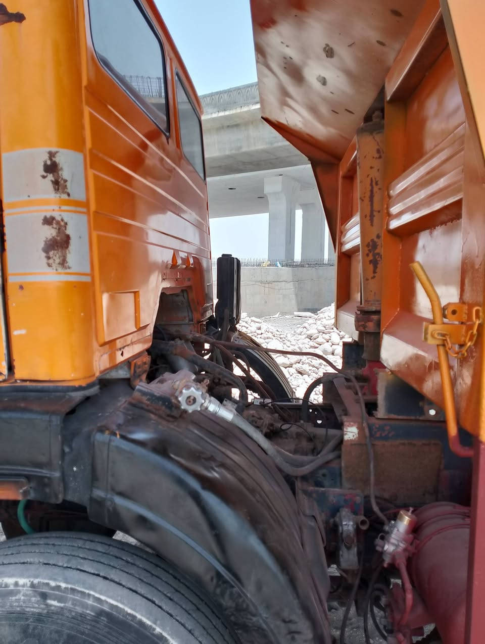 سلام عليكم البي تك لبيع موديل 80جاهزه من تايرات وباتريات بدي جديد قماره جديده سعر 145عنوان ناصريه سوق الشيوخ رقم صاحب سياره ***********
