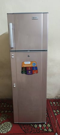 ثلاجه • ١٦٧×٥٥ • شغاله