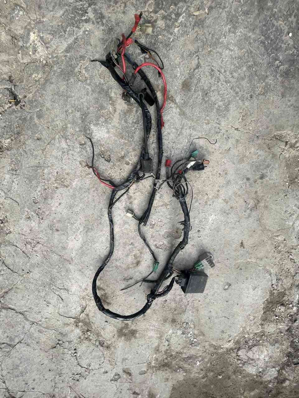 سلام عليكم ماشامال ماكس120منغولي وترهم قجمه كامله دبلات جددطسه ناعمه كلش وتايرجديدويل نضيف وبيهادسكات وقمجي بريك وبنزات وقمجي سرعه مع علم عينه كيلومترهم شغاله علافحص مجموعه كلهابلاش ب30قفل بدون عمله وضفيره كامله بيهاكتف وكويل ناريه وعقل بدون جوزه علشغل ب20قفل قبغ هندرجديدكامل جيب وشد ب20الف سعره شوته كامله هيه وفلتروصونده بلاديه مال شوته سعرها ب10قفل ويل خلفي جديدبعده تايرسعره ب15قفل وسواده دشبول هيه عينه ومجوعه مال سلف واشايركامله ب15الف مكاني بغداد منطقة شعب ماعندي توصيل


**إذا كنت صاحب هذا الإعلان وتريد حذفه لأي سبب، رجاءا أرسل رسالة إلى الدعم الفني**