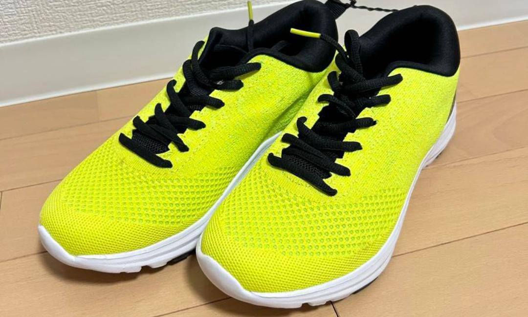 السلام عليكم يوجد لدينا ترانشوزات اوروبيه باله غير مستخدم قياسات خشنه من 43 وفوق العنوان الرمادي شارع 20 مقابيل الغسل بدايته السعر 10 تفليش رقم الهاتف***********
